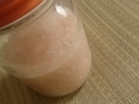 ピンク岩塩の塩麹